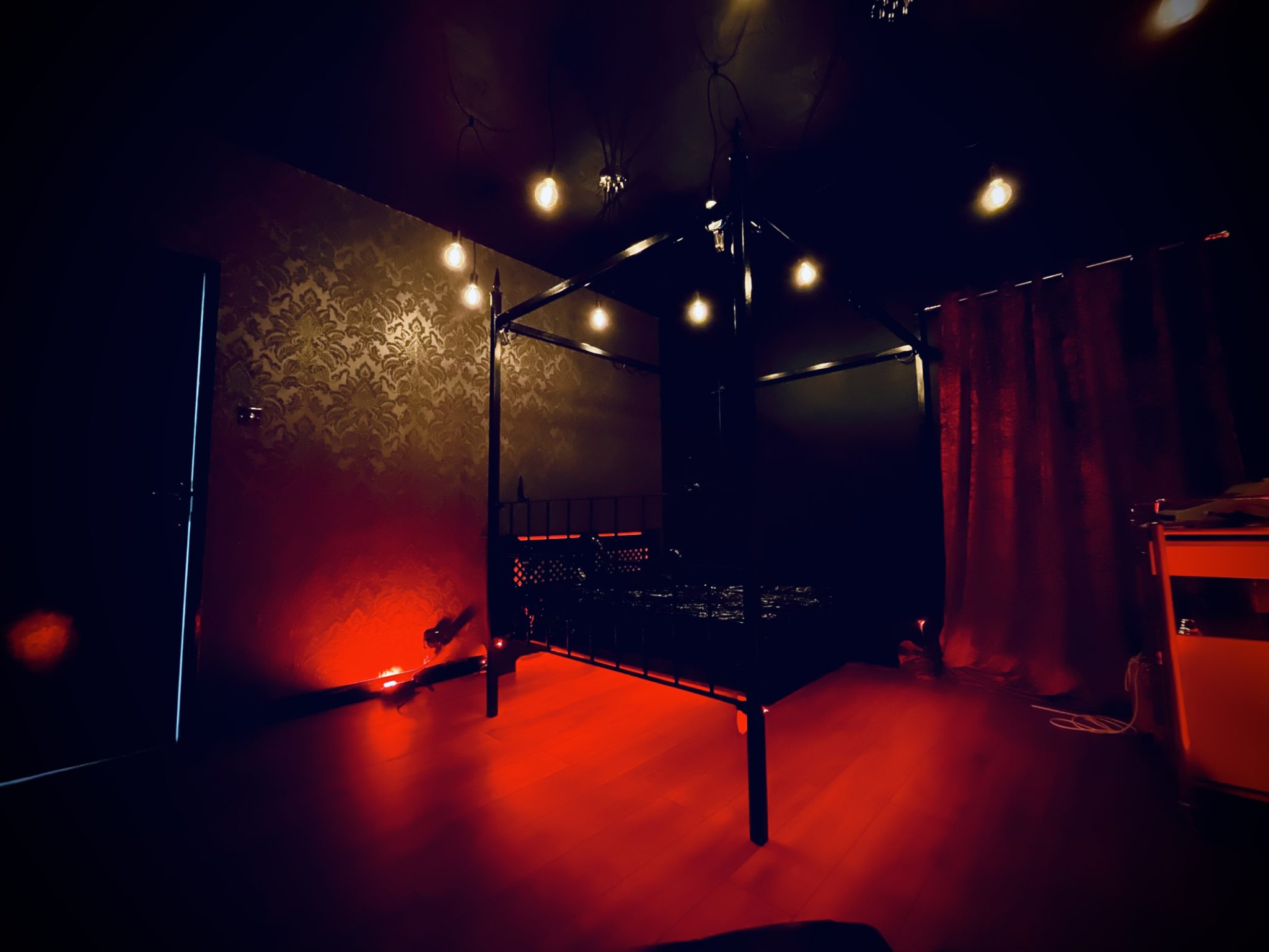 Introducing the Serious Kit Rubber Room Milton Keynes Medical